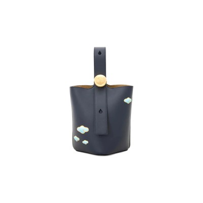 LOEWE MINI PEBBLE BUCKET IN NAPPA CALFSKIN AANBBBMX18 (16*16*19.5cm)
